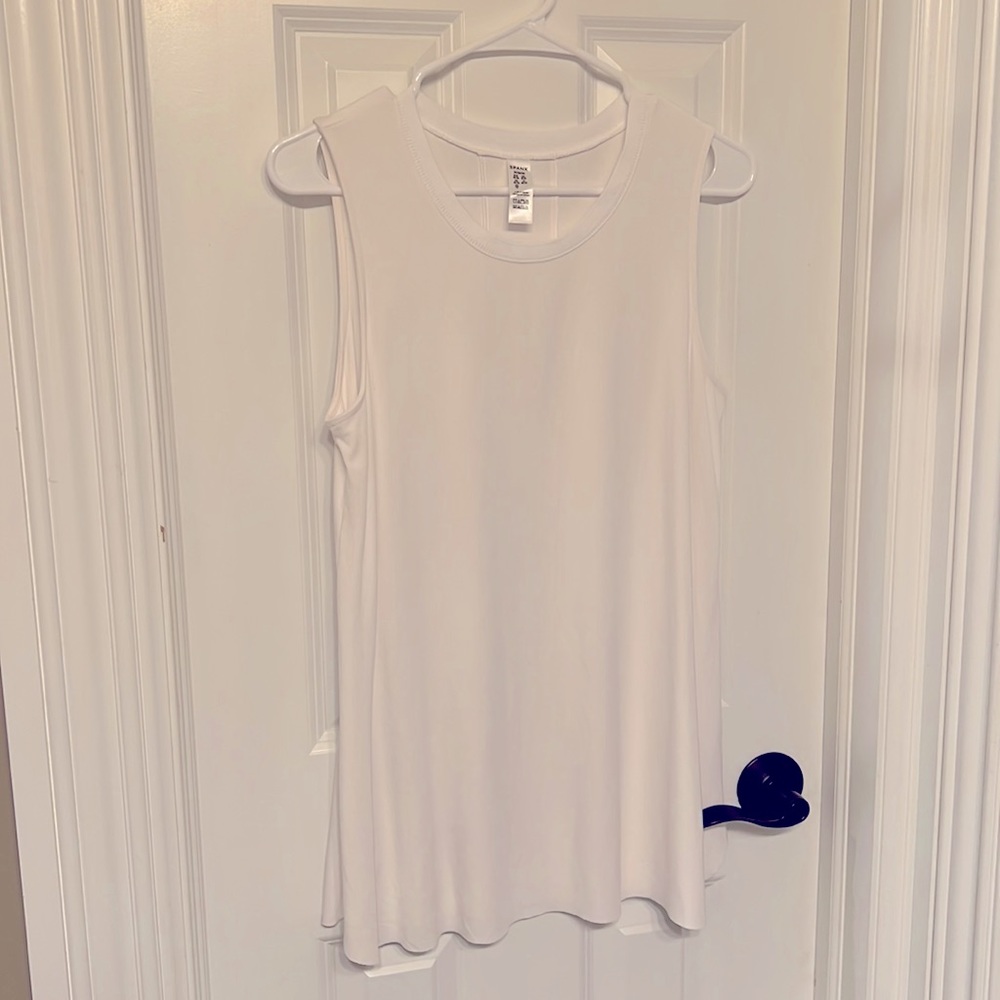Spanx tank/ tunic in white size Medium